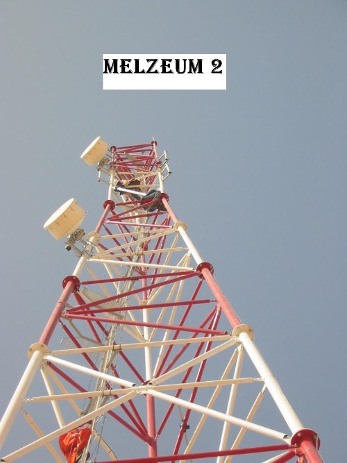 Torre tubular de 3 patas