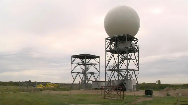 torre de celosía de radar