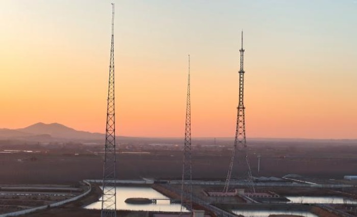 lattice telecom tower
