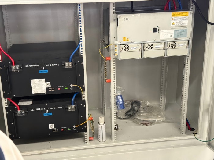 mobile telecom cabinet