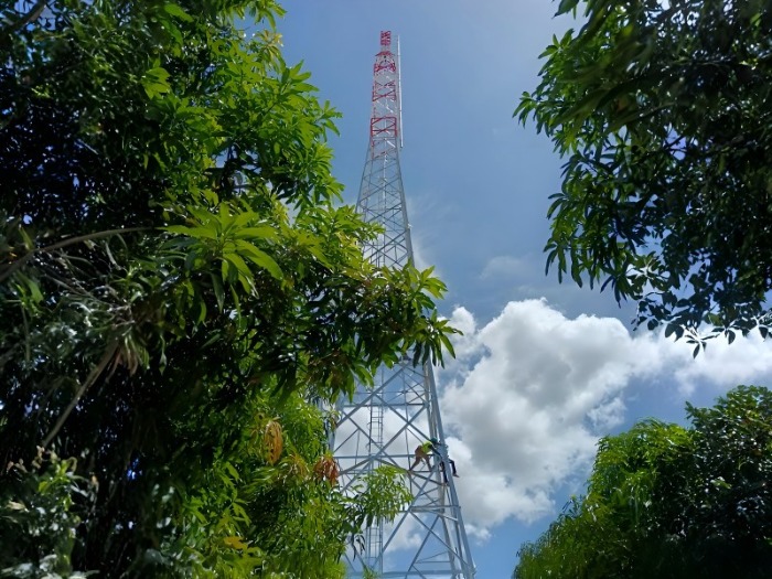 self support tower