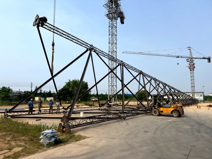 3 leg tubular tower