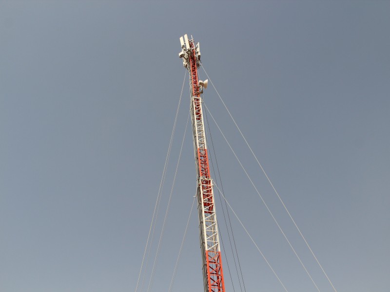 Fabricante de Cell on Wheels: Solución de telecomunicaciones móviles de 35 millones de dólares para Arabia Saudita