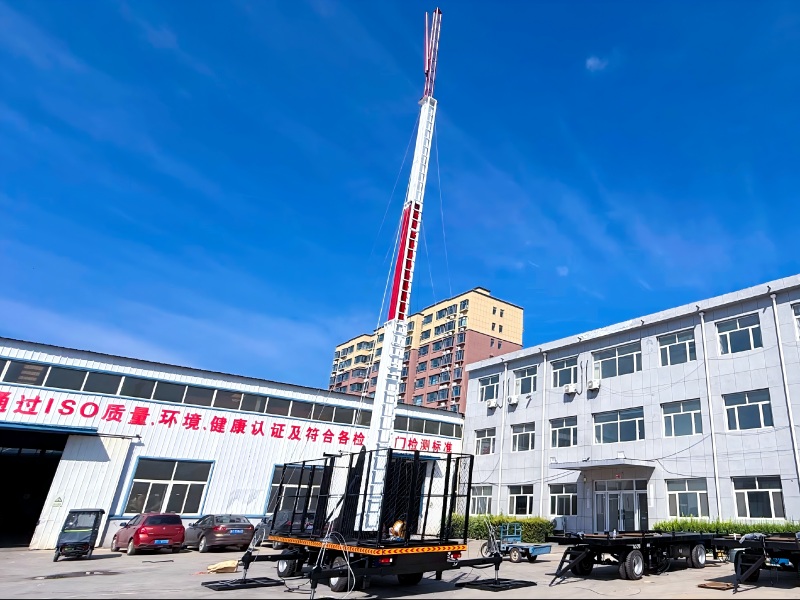 Celular militar de 25 metros sobre ruedas para exportación a los Emiratos Árabes Unidos