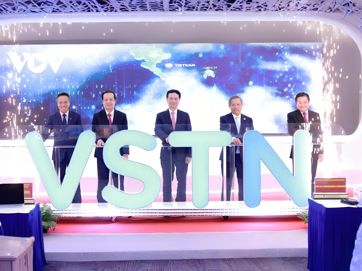 Se lanza el primer cable terrestre entre Vietnam y Singapur (un avance en infraestructura)
